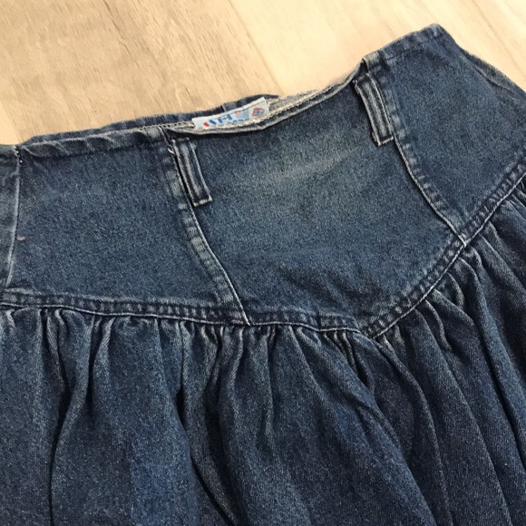 80s style denim skirt - Picture 2 of 4